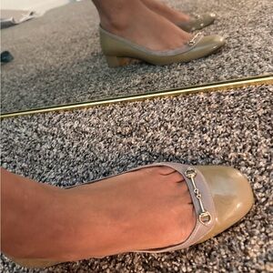 Gucci Women's Beige Leather Heels